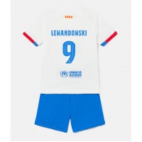 Dječji Nogometni Dres Barcelona Robert Lewandowski #9 Gostujuci 2023-24 Kratak Rukav (+ Kratke hlače)